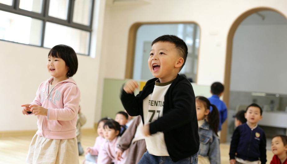 教育部划定 “去小学化” 红线，AR 游戏化启蒙开启学前教育新模式